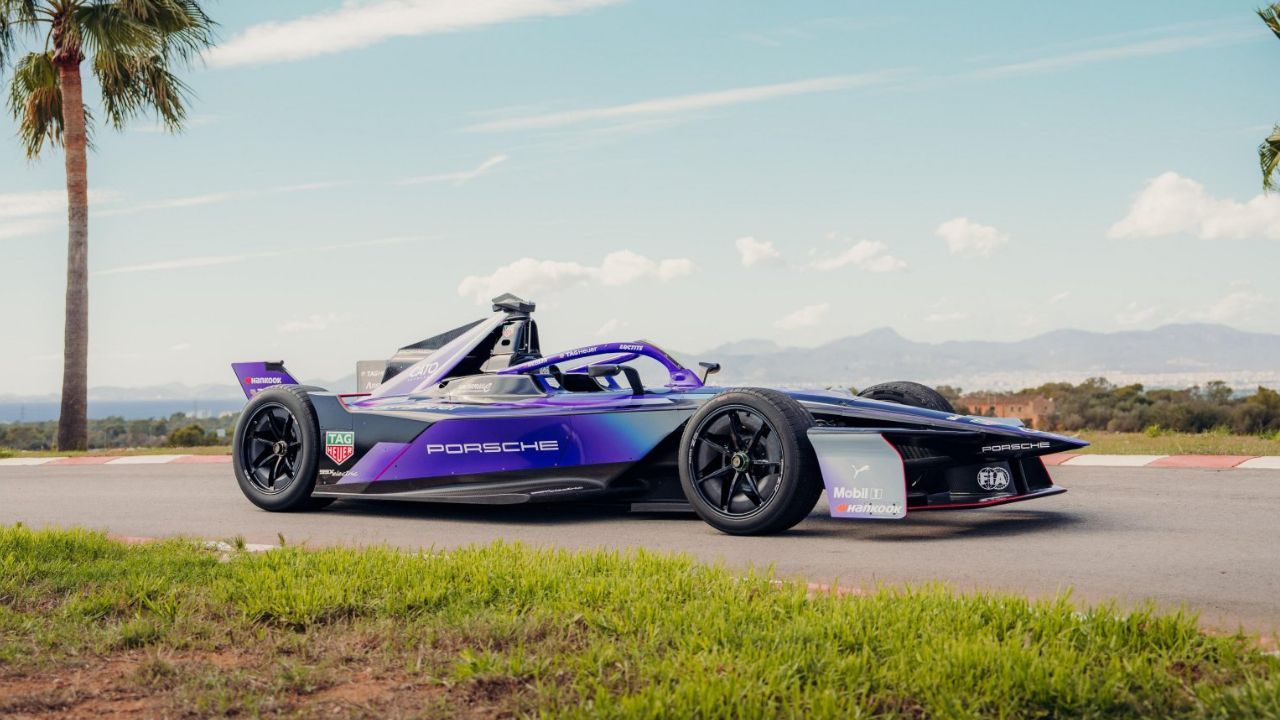 New Porsche Gen3 EVO Unveiled for Formula E Season 11, Gets Striking Purple Livery